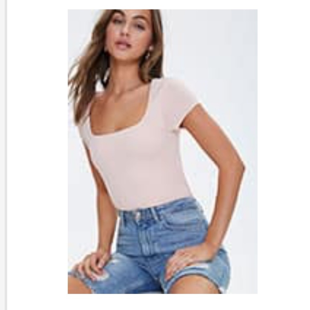 Square neckline t shirt top